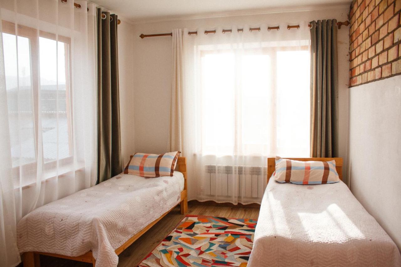 Guest House Altyn Oimok Bokonbayevo Exterior photo