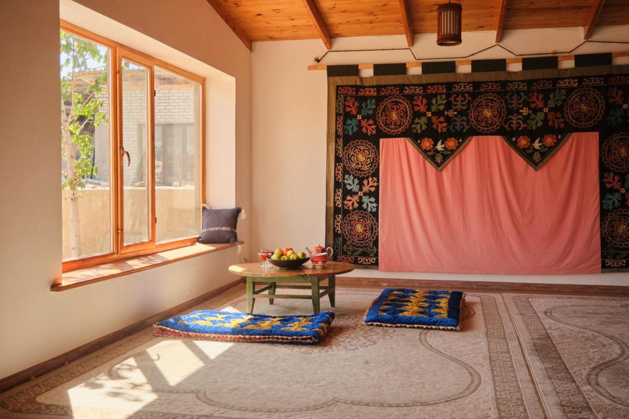 Guest House Altyn Oimok Bokonbayevo Exterior photo