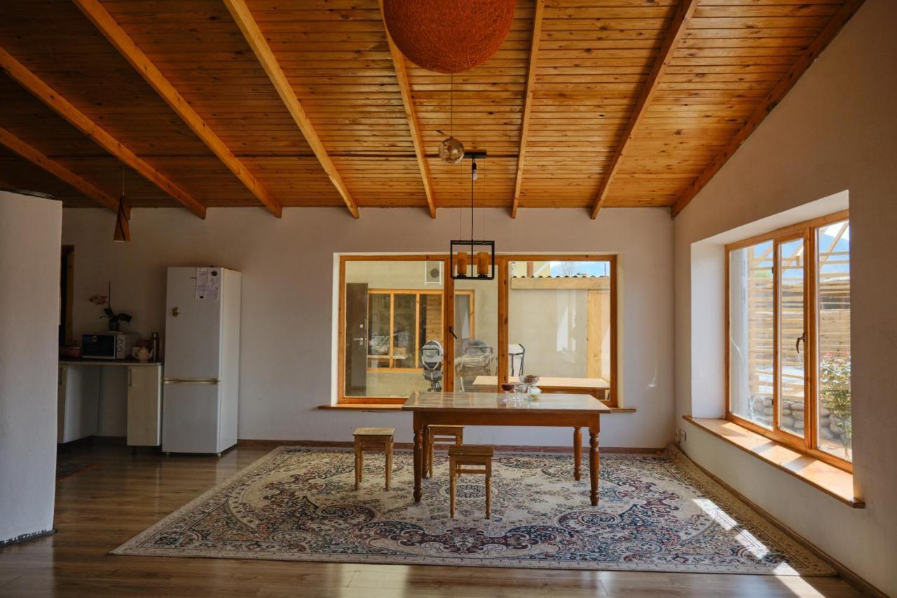 Guest House Altyn Oimok Bokonbayevo Exterior photo